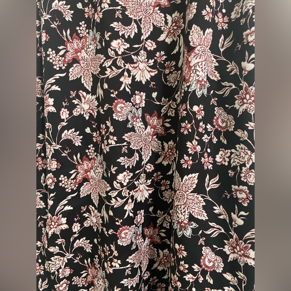 Express Top- L - Picture 2 of 6